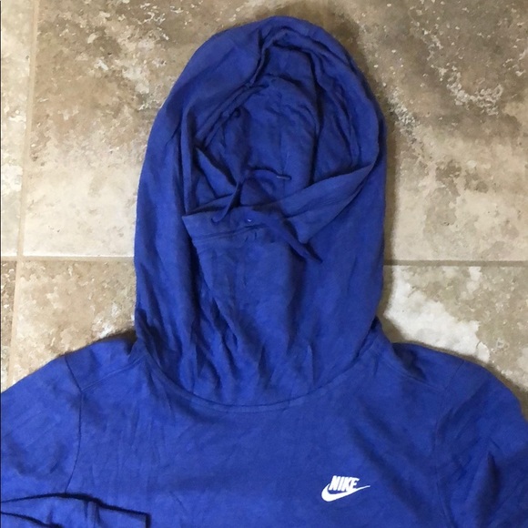 Nike small logo hoodie - Picture 2 of 4